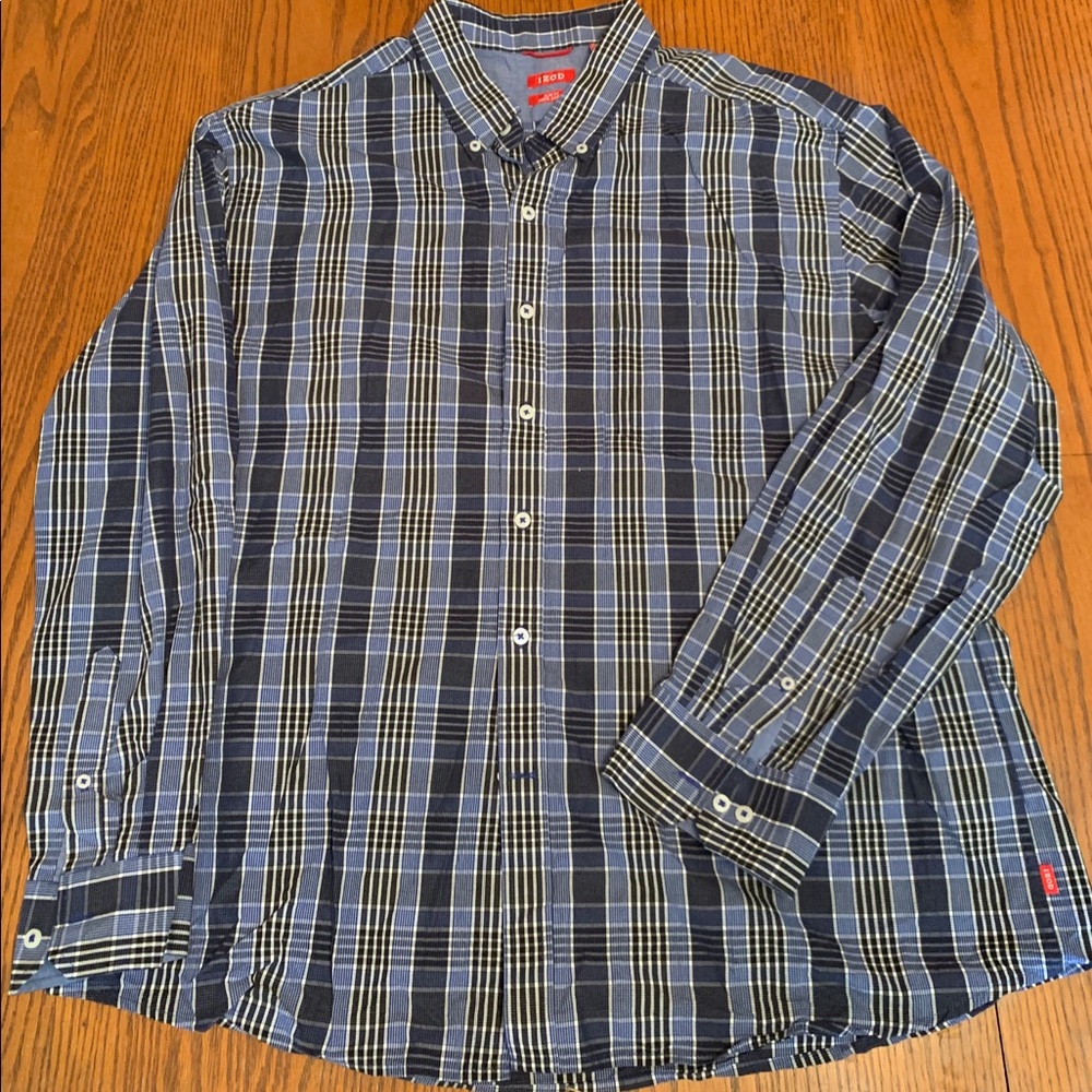 Men’s Izod Long Sleeve Shirt